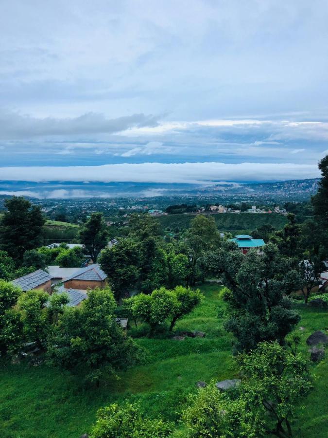 Paradise Inn By Hbr Dharamszala Kültér fotó